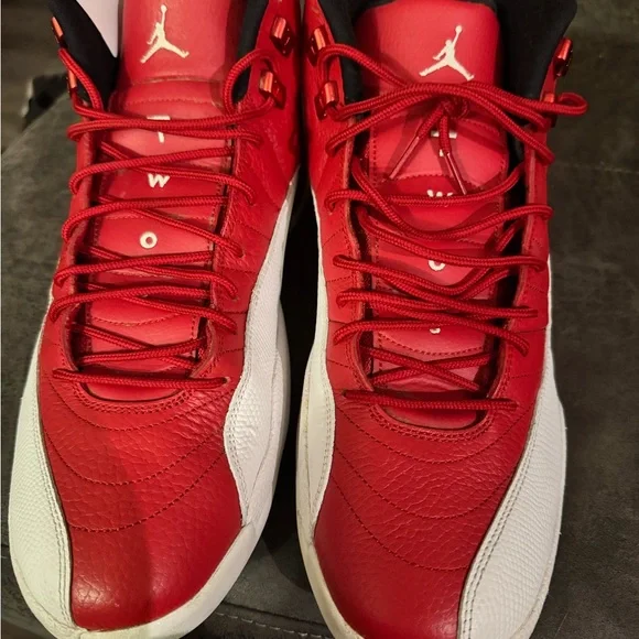 Jordan Men's Red and White Sneakers - Picture 1 of 4